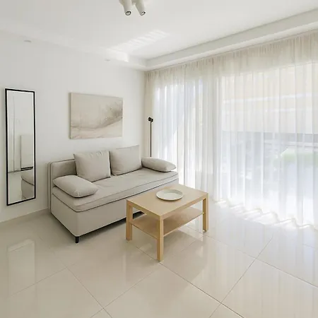 Pure Modern New Build Апартаменты Никити