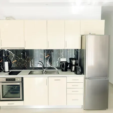 Апартаменты Pure Modern New Build *