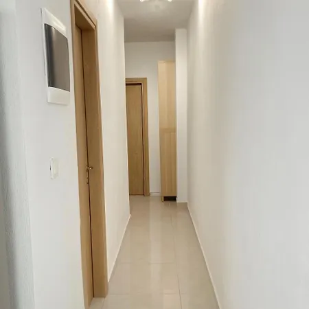 Pure Modern New Build Апартаменты Никити